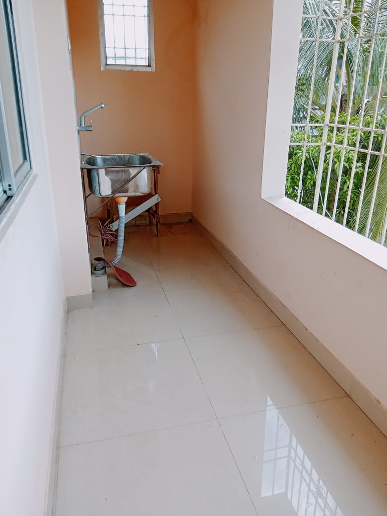 Unfurnished 3bhk in Downtown, Doctor Zakir Hussain Road, Bormotoria, Guwahati, Assam, India for Rent